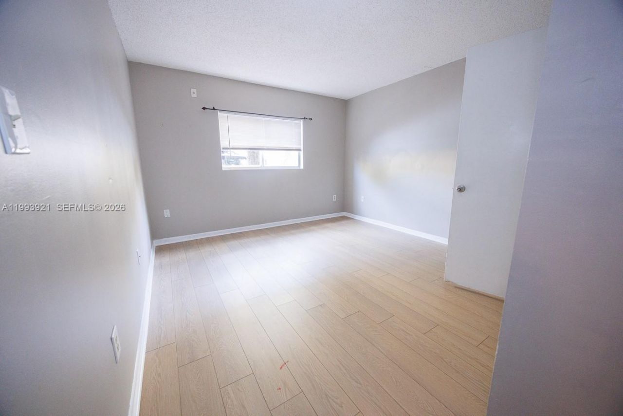 14920 SW 82nd Ln , Unit 12-104, Miami, FL 33193 Photo