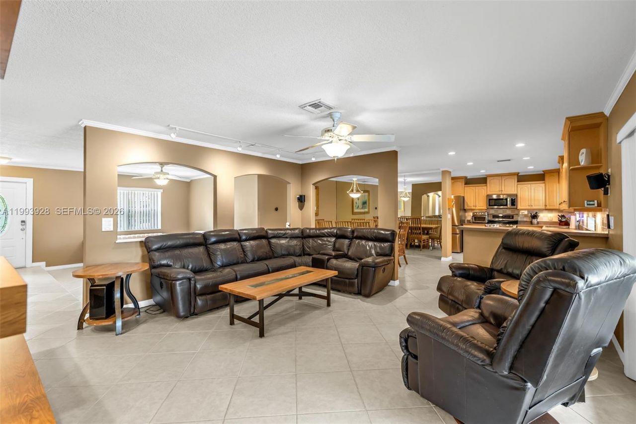 9715 SW 1st Ct , Coral Springs, FL 33071 Photo