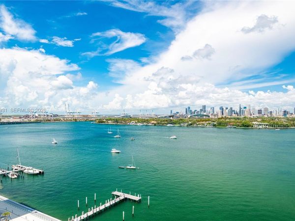 1100 West Ave , Unit 1427, Miami Beach, FL 33139