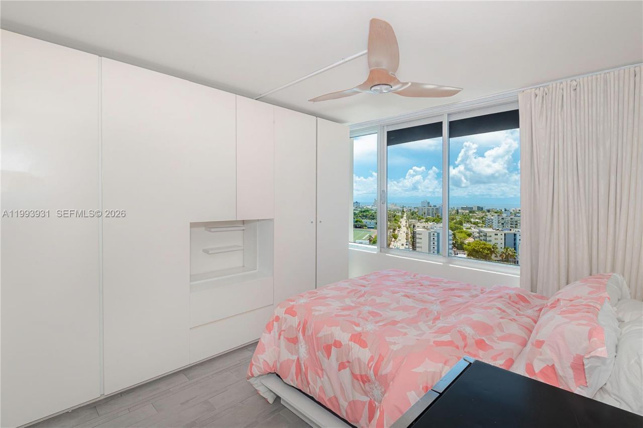 1100 West Ave , Unit 1427, Miami Beach, FL 33139 Photo