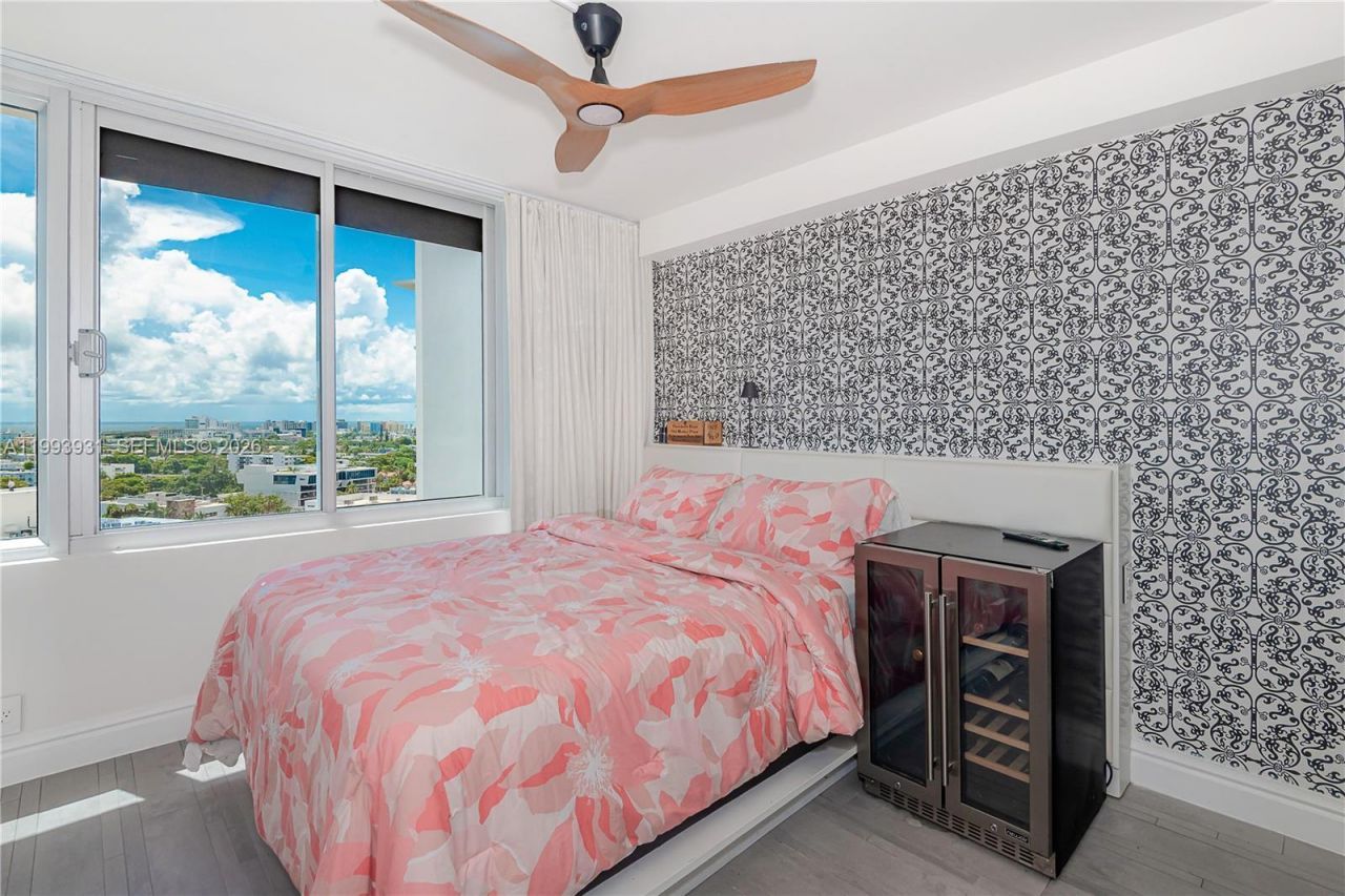 1100 West Ave , Unit 1427, Miami Beach, FL 33139 Photo