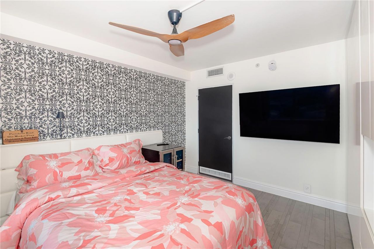 1100 West Ave , Unit 1427, Miami Beach, FL 33139 Photo