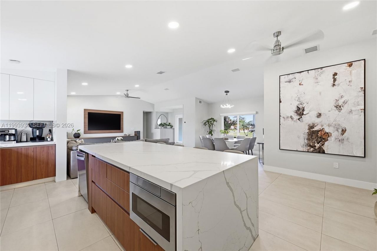 691 Blue Ridge Way, Davie, FL 33325 Photo