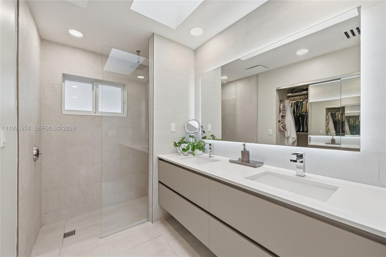 691 Blue Ridge Way, Davie, FL 33325 Photo