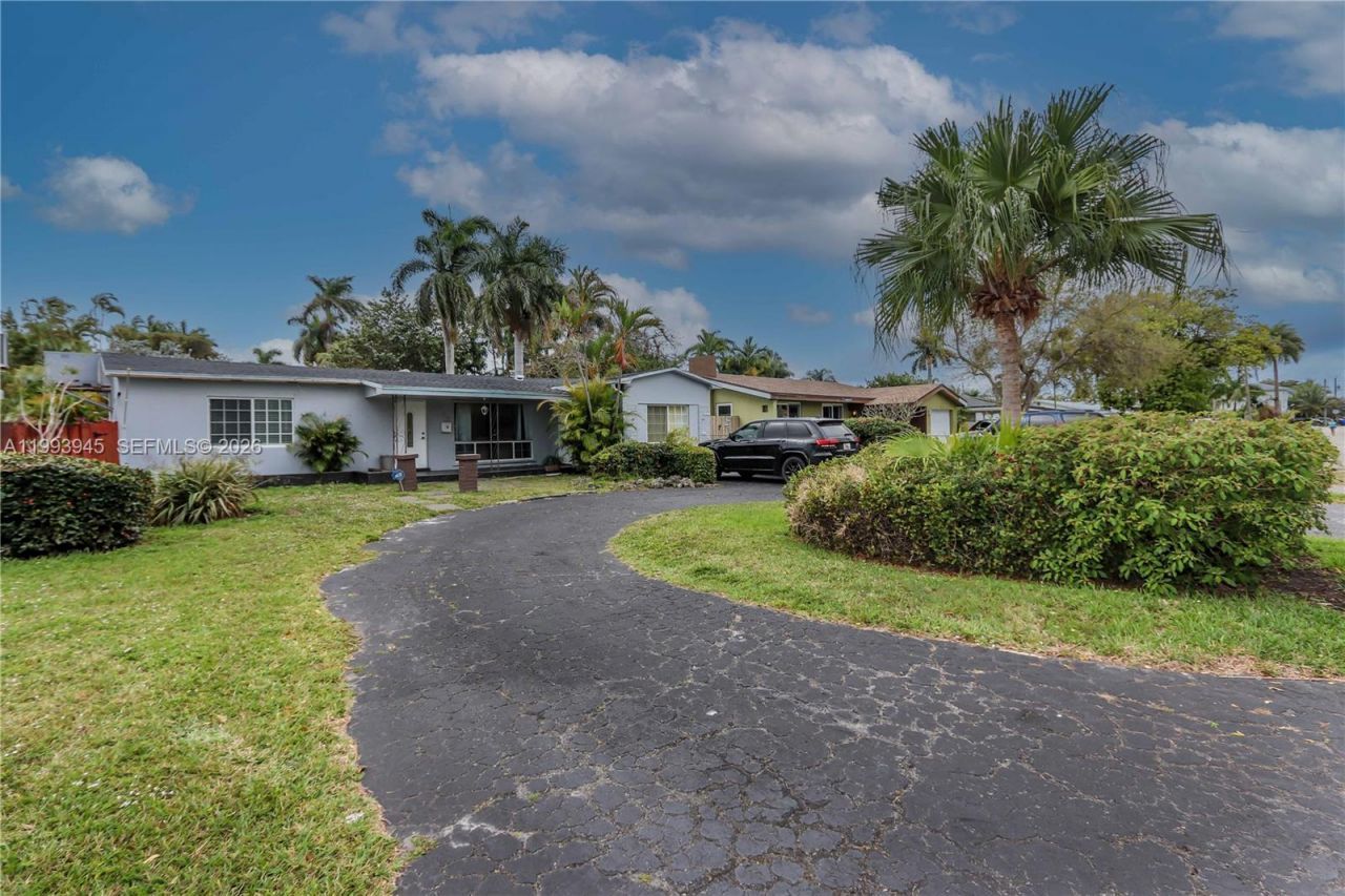 1510 Hayes St , Hollywood, FL 33020 Photo