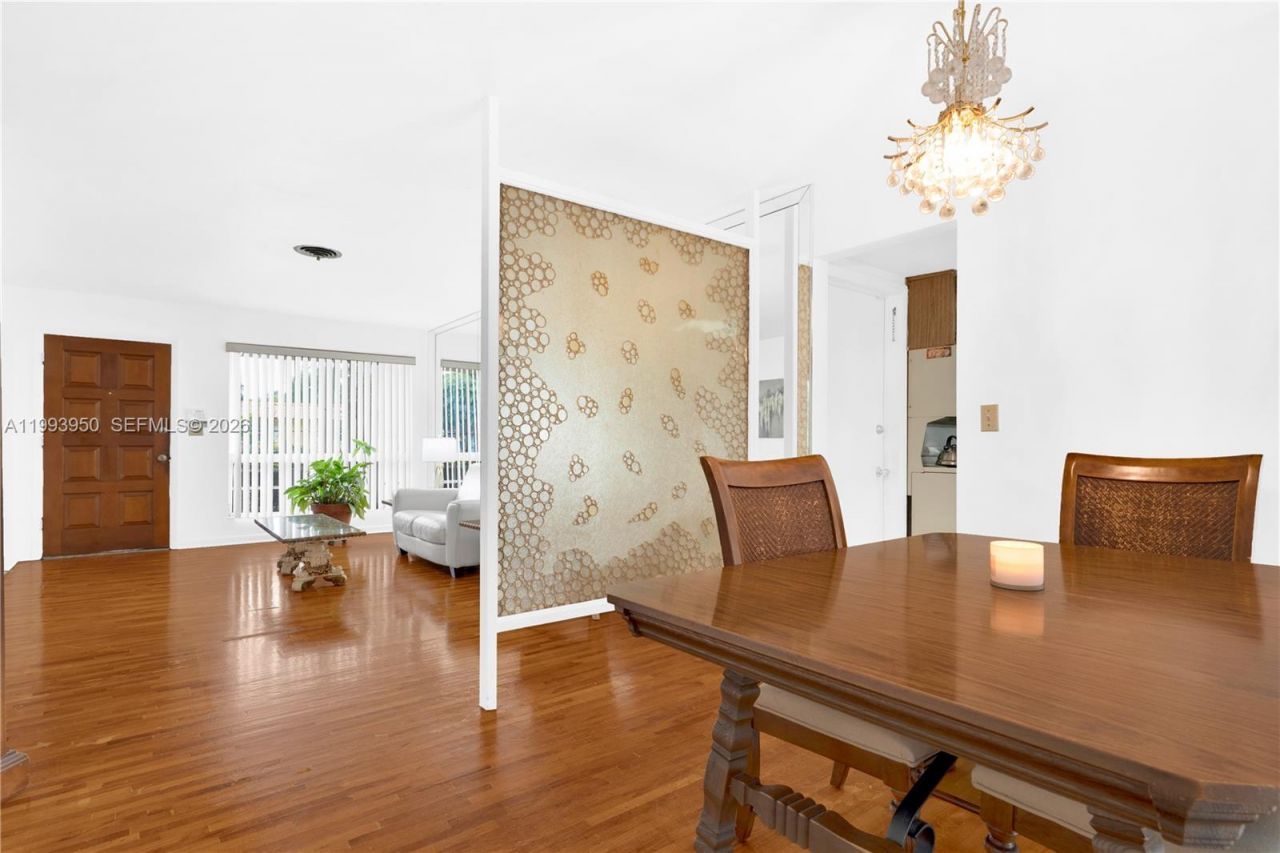 3011 NW 69th Ter , Miami, FL 33147 Photo