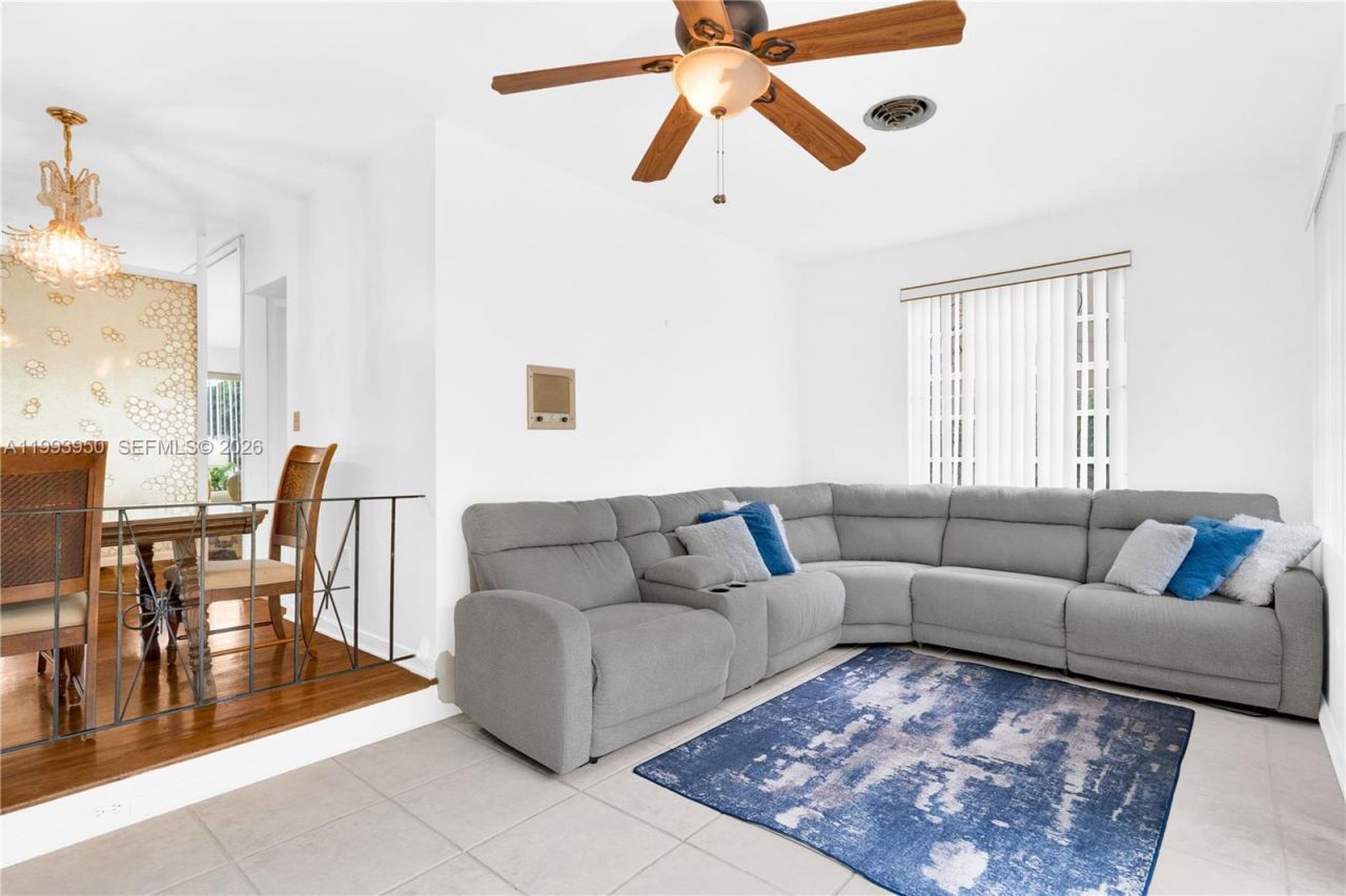 3011 NW 69th Ter , Miami, FL 33147 Photo