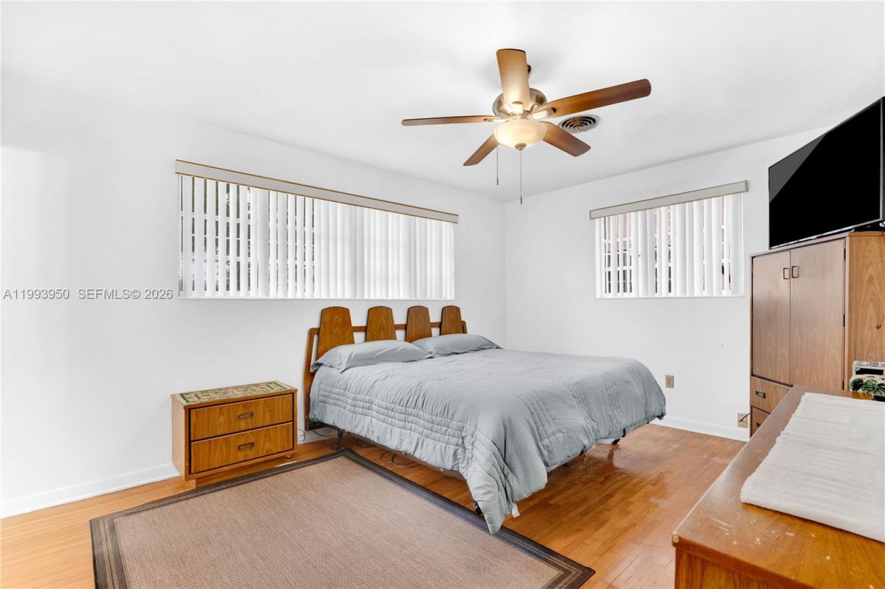 3011 NW 69th Ter , Miami, FL 33147 Photo