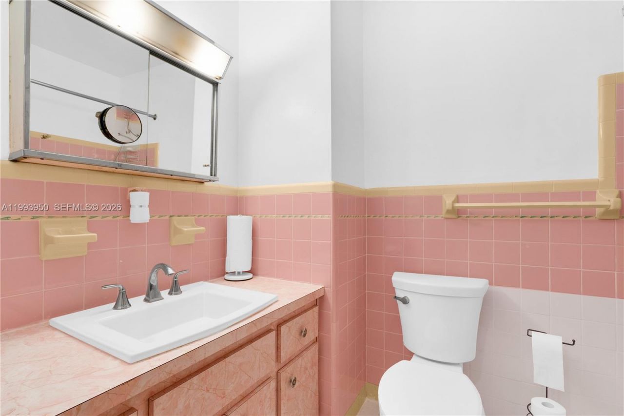 3011 NW 69th Ter , Miami, FL 33147 Photo