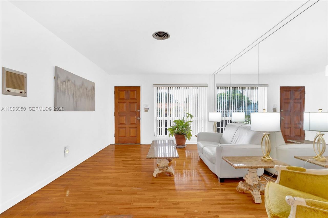 3011 NW 69th Ter , Miami, FL 33147 Photo