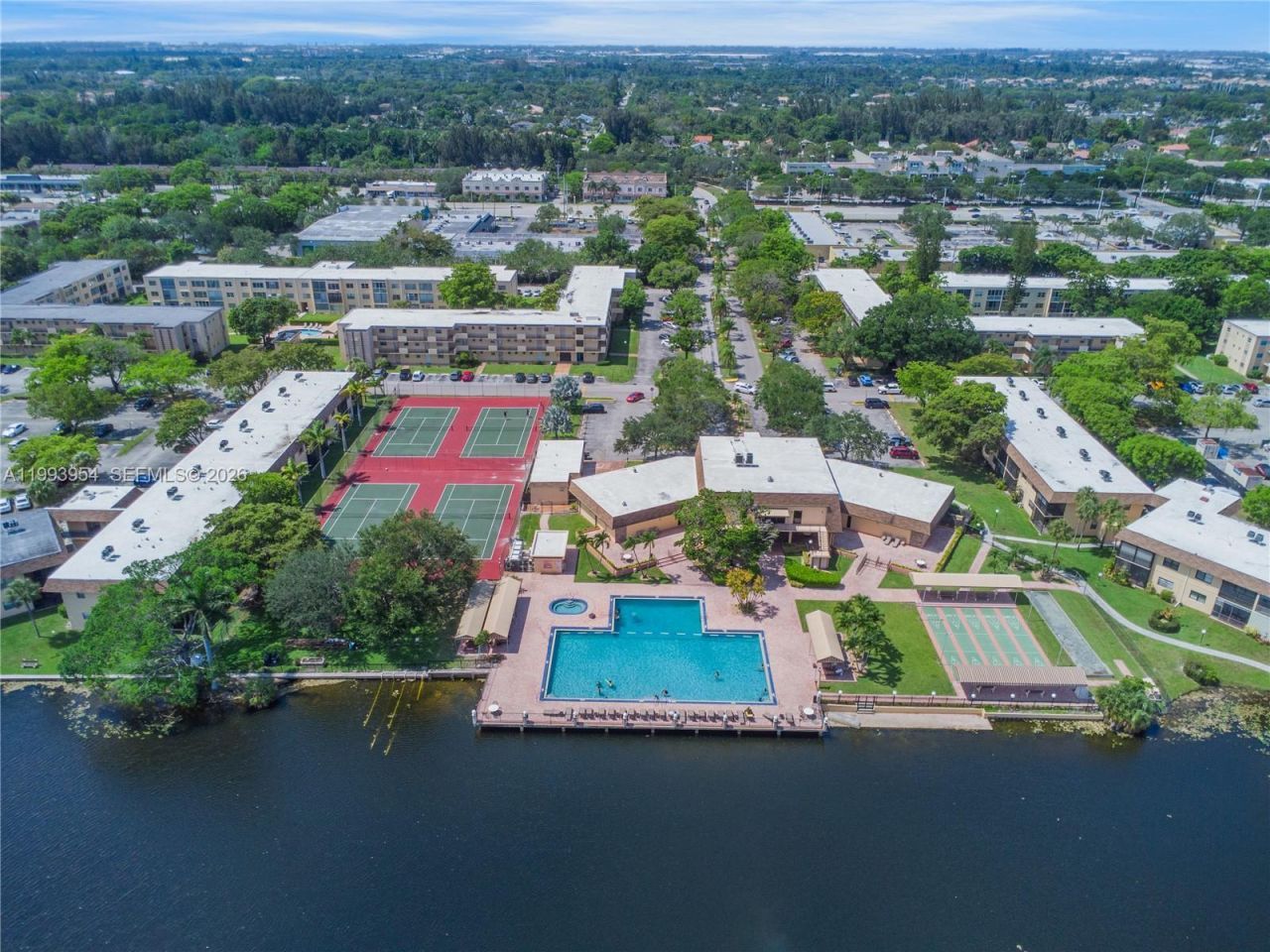 115 Briarwood Cir , Unit 2-3, Hollywood, FL 33024 Photo