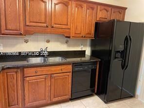 115 Briarwood Cir , Unit 2-3, Hollywood, FL 33024 Photo