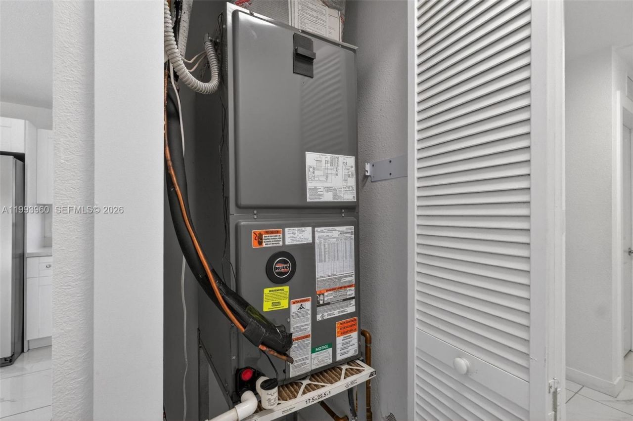 2492 SW 44th Street , Unit 2492, Miami, FL 33142 Photo