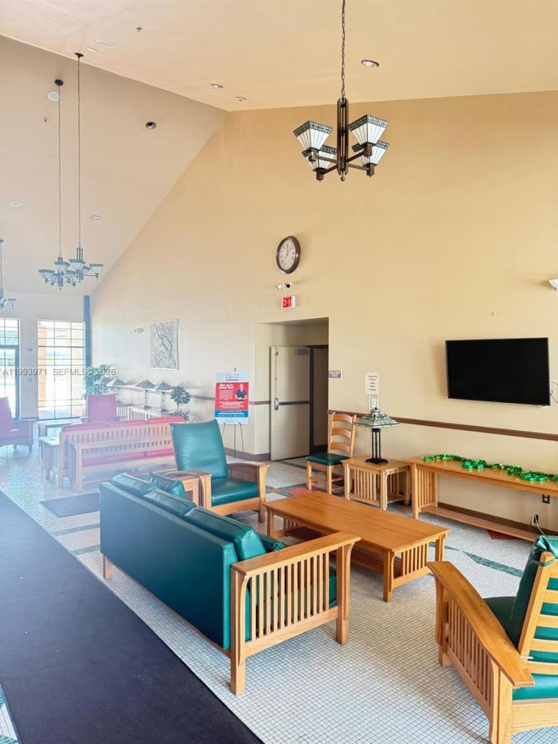 7605 W Atlantic Blvd, Unit 207, Margate, FL 33063 Photo