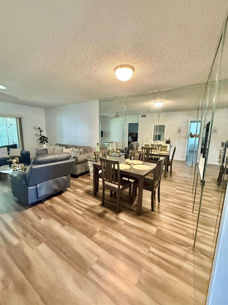 7605 W Atlantic Blvd, Unit 207, Margate, FL 33063 Photo