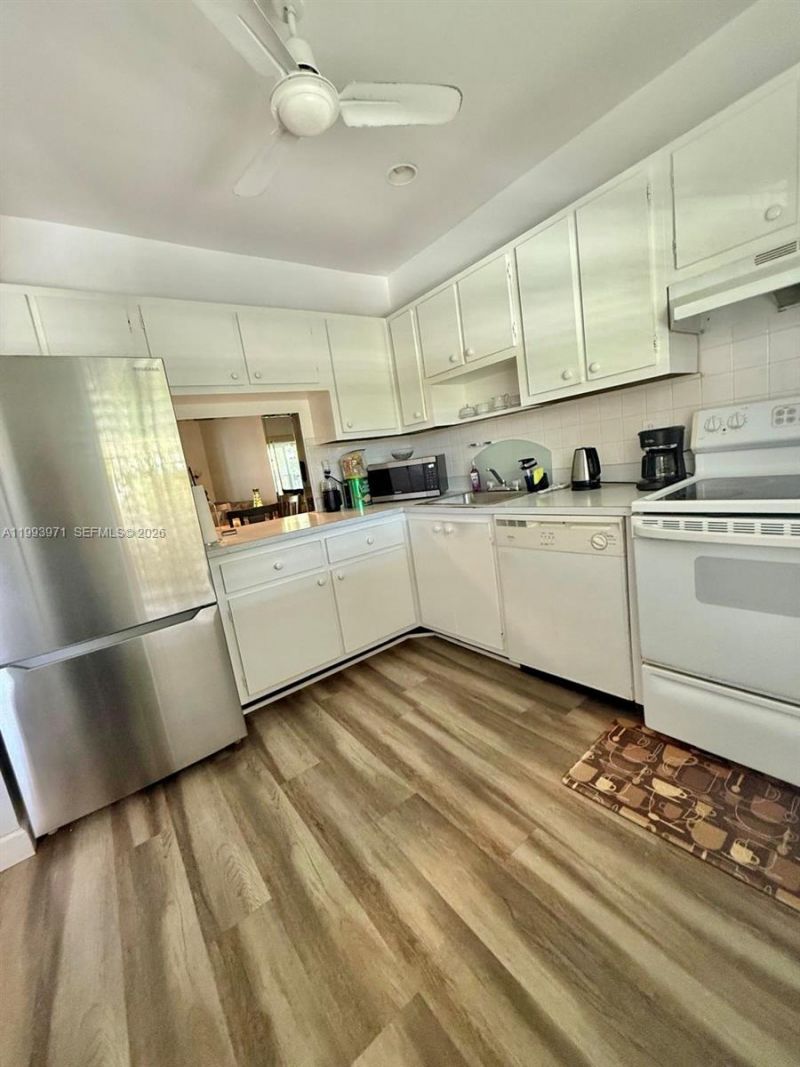 7605 W Atlantic Blvd, Unit 207, Margate, FL 33063 Photo