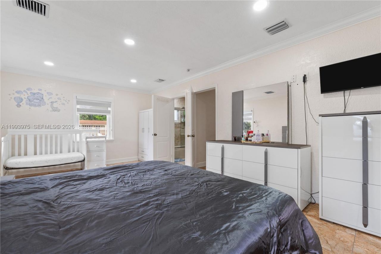 16110 NW 28th Pl , Miami Gardens, FL 33054 Photo