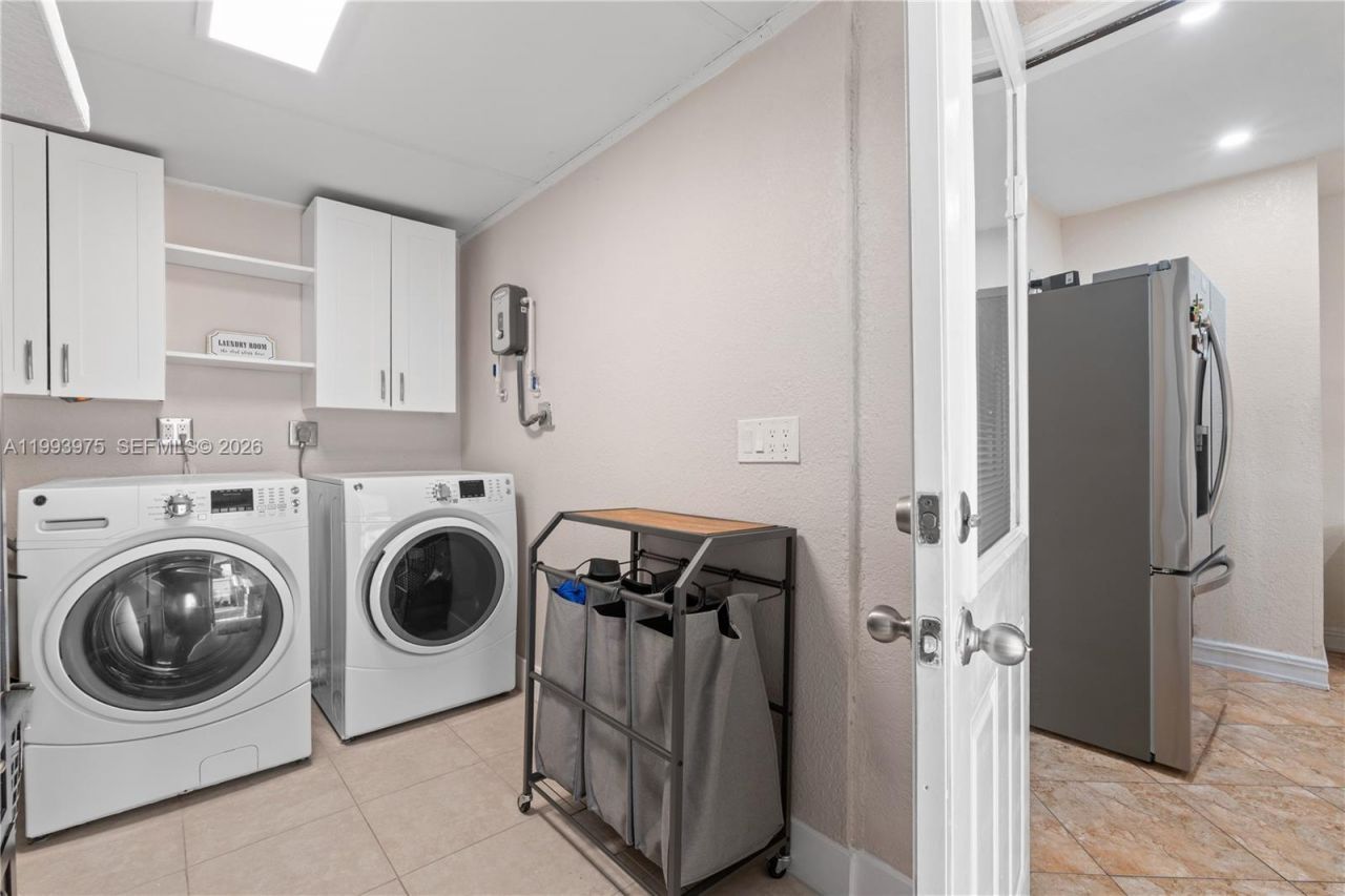 16110 NW 28th Pl , Miami Gardens, FL 33054 Photo