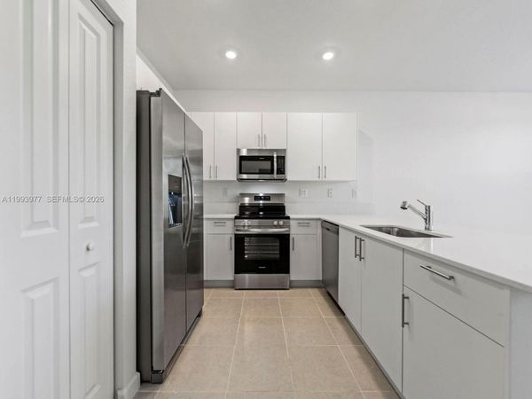 1533 SE 27th Rd, Homestead, FL 33035