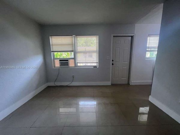 1281 NW 60th St , Unit 5, Miami, FL 33142