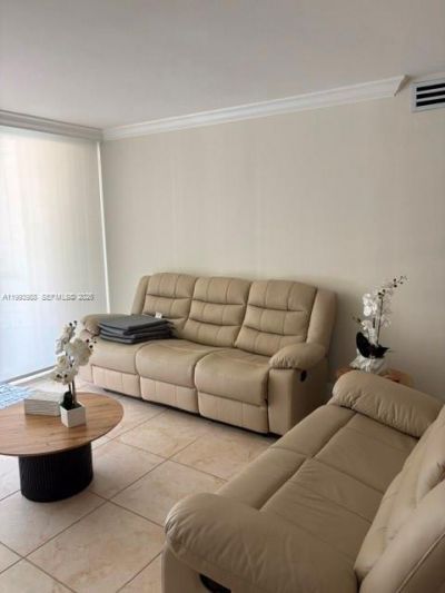 5161 Collins Ave, Unit 701, Miami Beach, FL 33140 Photo