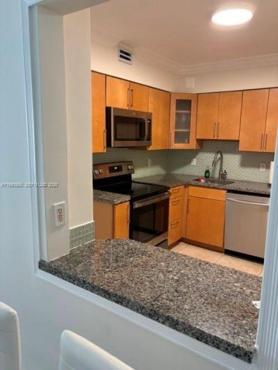 5161 Collins Ave, Unit 701, Miami Beach, FL 33140 Photo