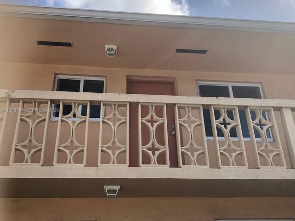 1151 W 28th St, Unit 9, Hialeah, FL 33010