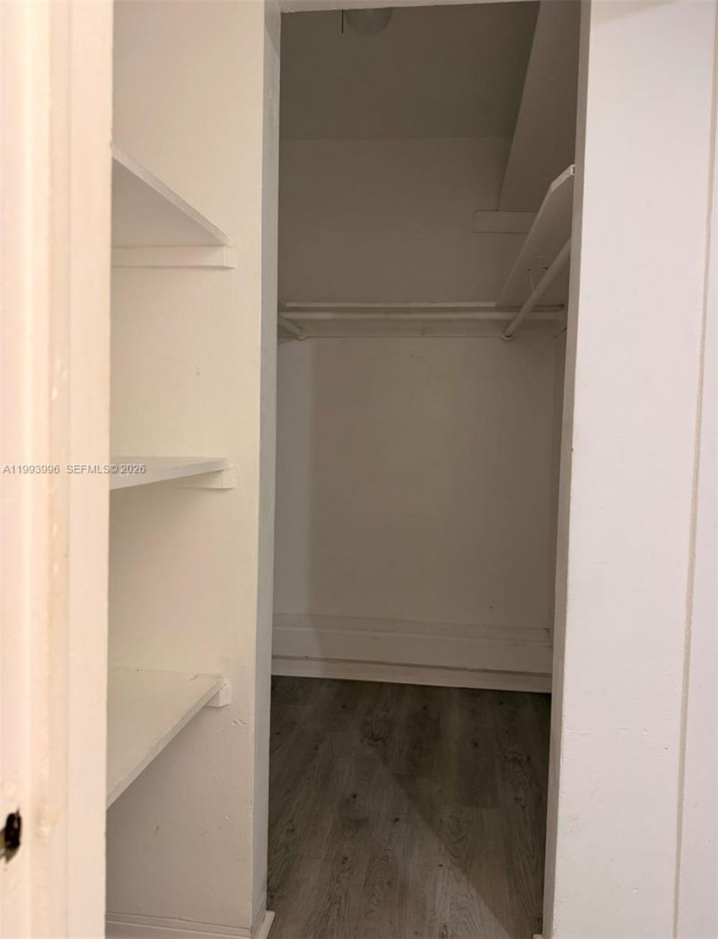 7717 Byron Ave , Unit 9, Miami Beach, FL 33141 Photo