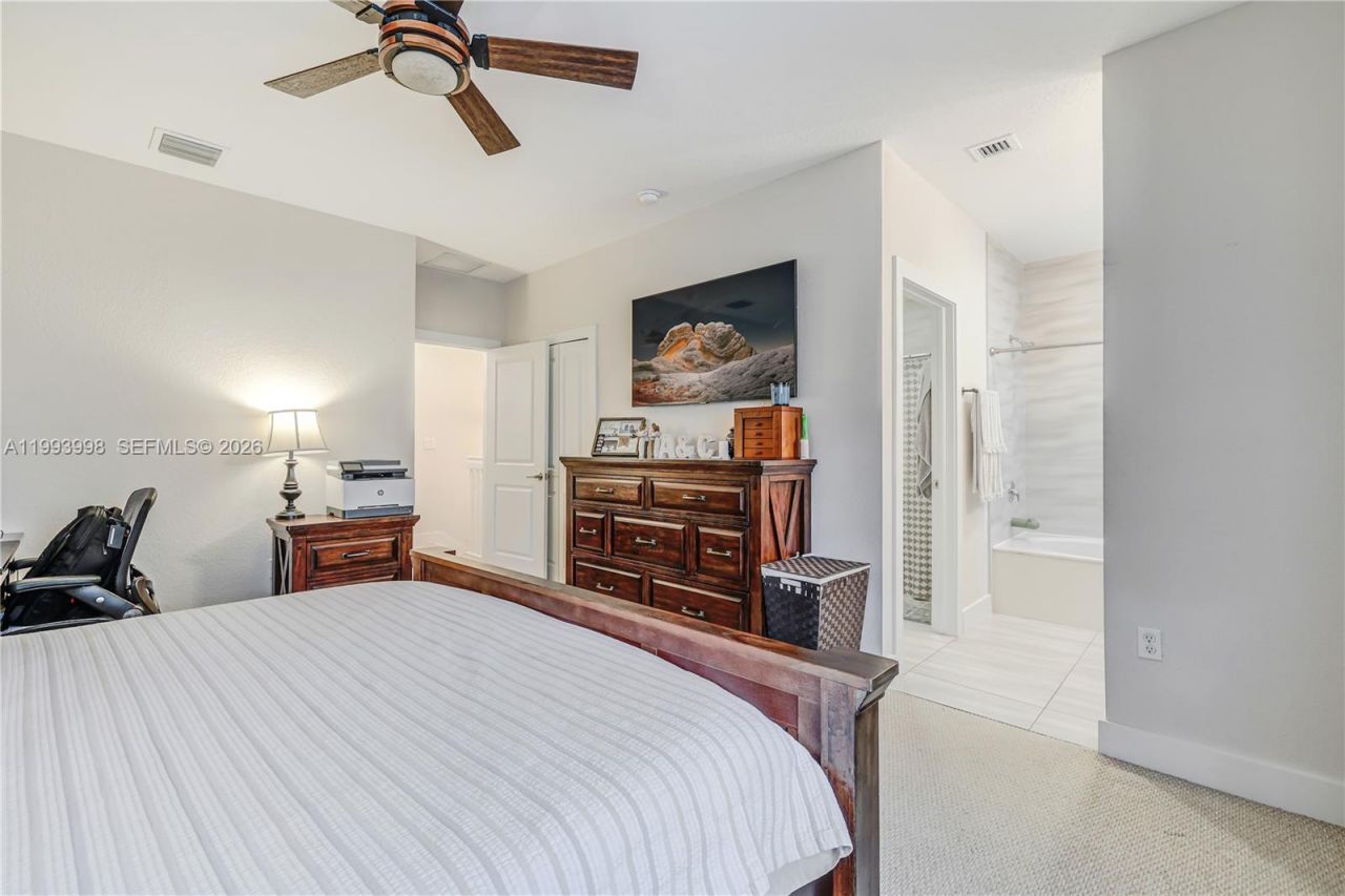 12785 SW 131st Ter , Miami, FL 33186 Photo