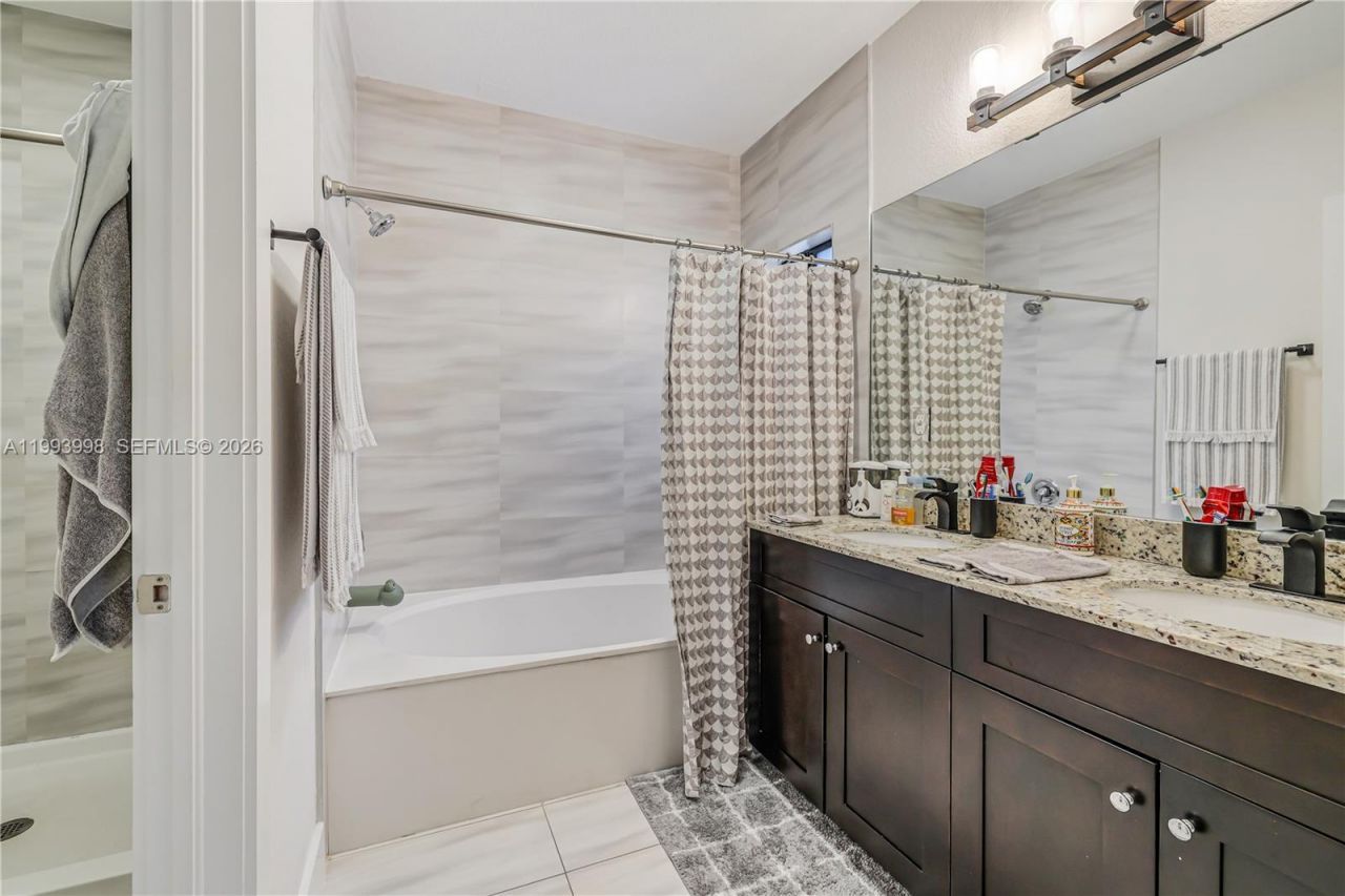 12785 SW 131st Ter , Miami, FL 33186 Photo