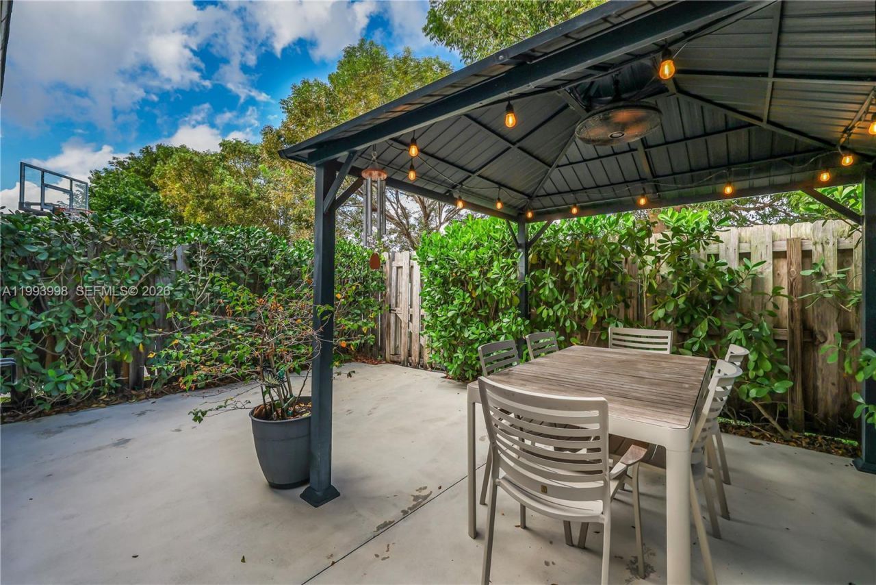 12785 SW 131st Ter , Miami, FL 33186 Photo