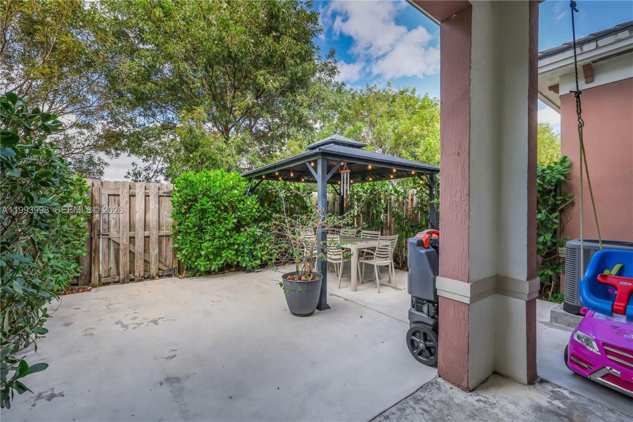 12785 SW 131st Ter , Miami, FL 33186 Photo