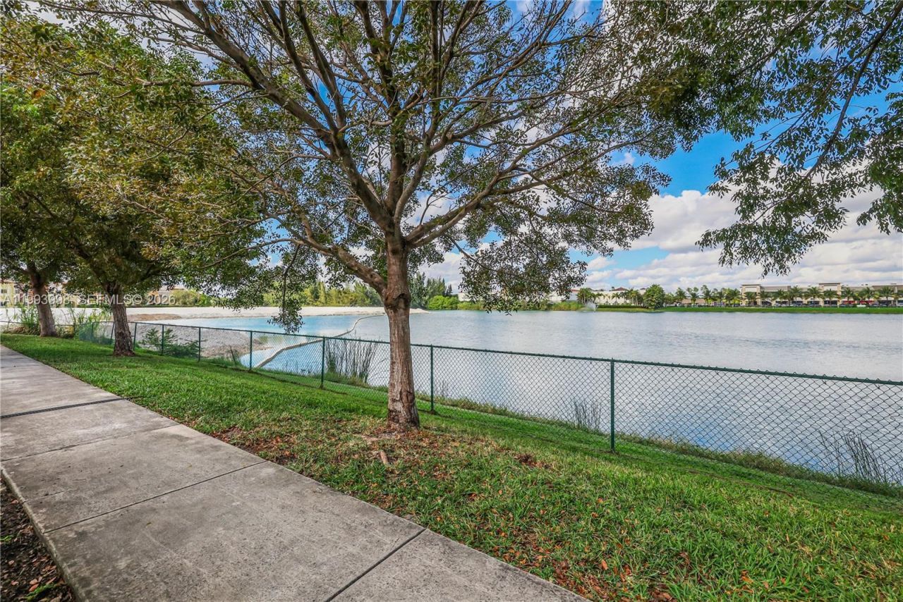 12785 SW 131st Ter , Miami, FL 33186 Photo