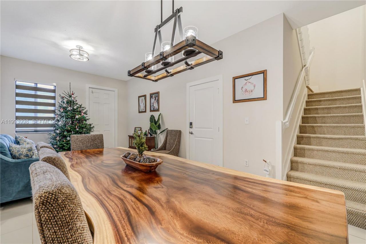 12785 SW 131st Ter , Miami, FL 33186 Photo