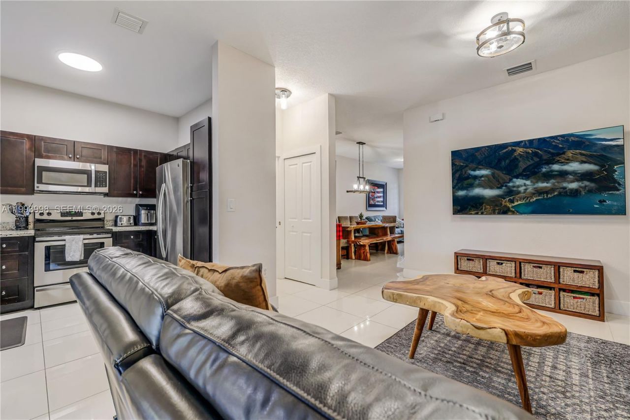 12785 SW 131st Ter , Miami, FL 33186 Photo