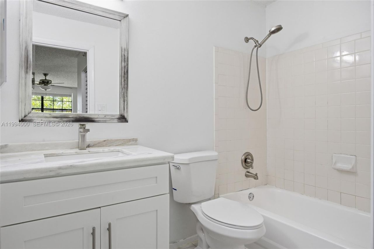 11245 W Atlantic Blvd , Unit 208, Coral Springs, FL 33071 Photo