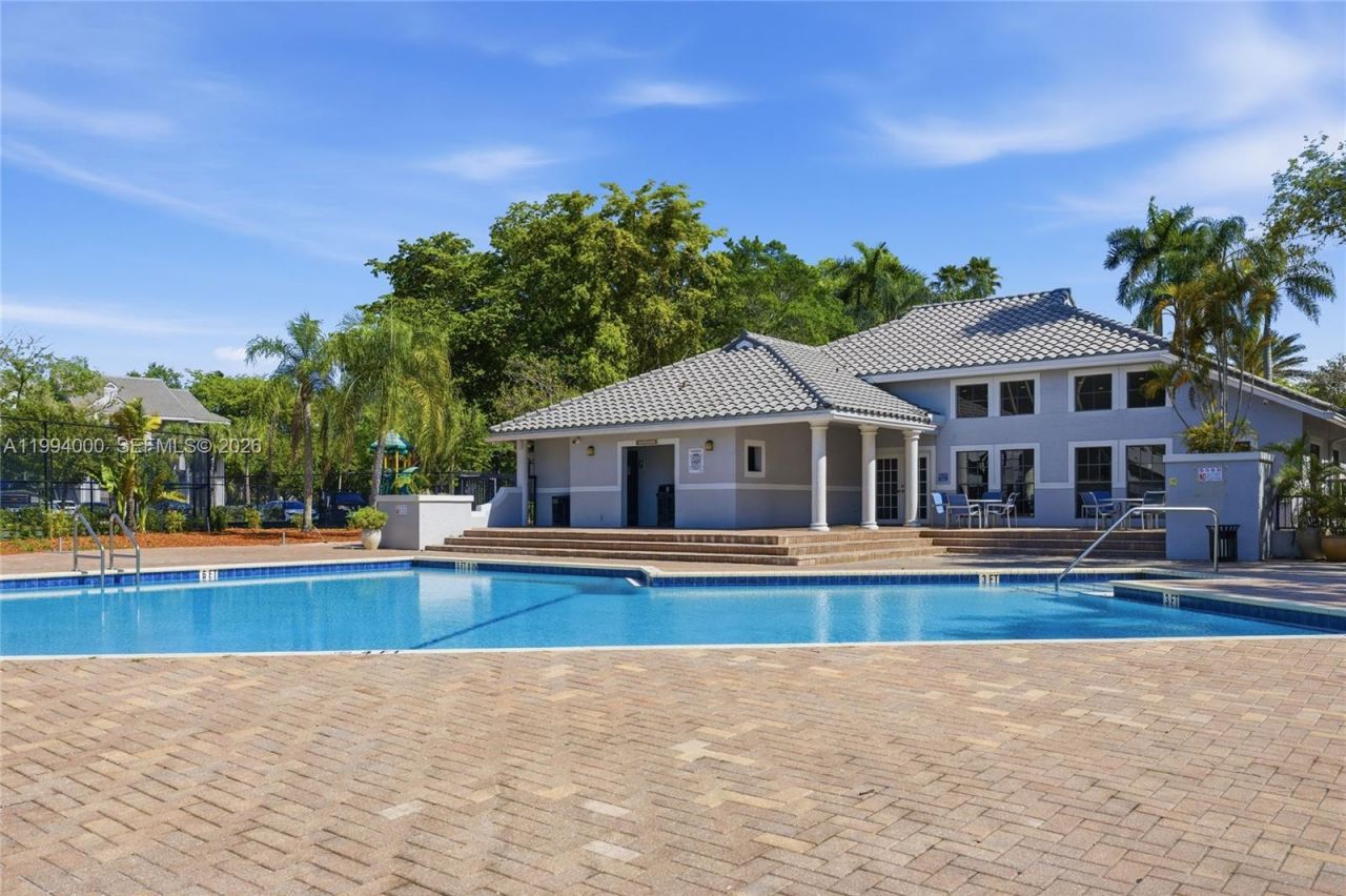 11245 W Atlantic Blvd , Unit 208, Coral Springs, FL 33071 Photo