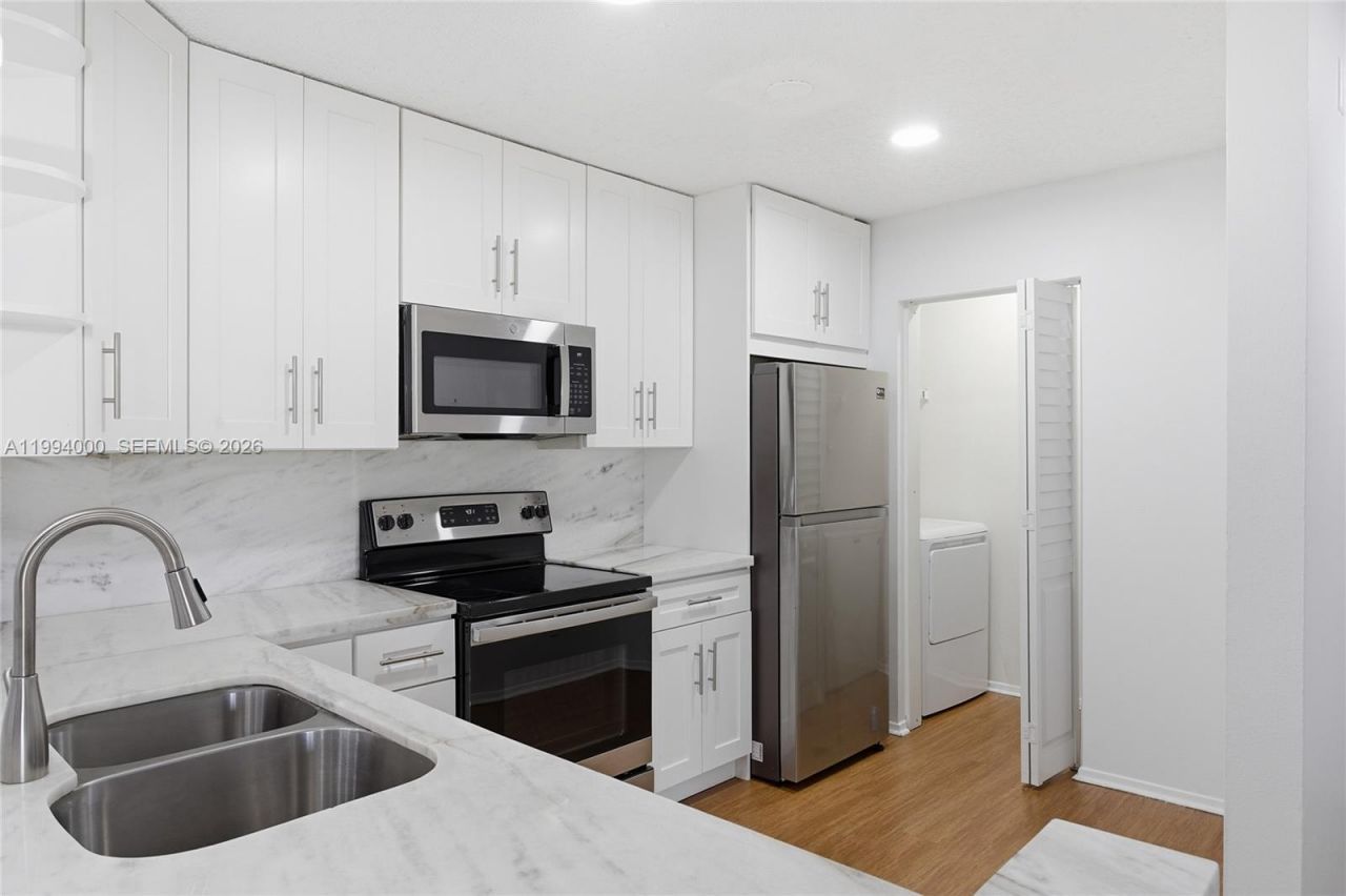 11245 W Atlantic Blvd , Unit 208, Coral Springs, FL 33071 Photo