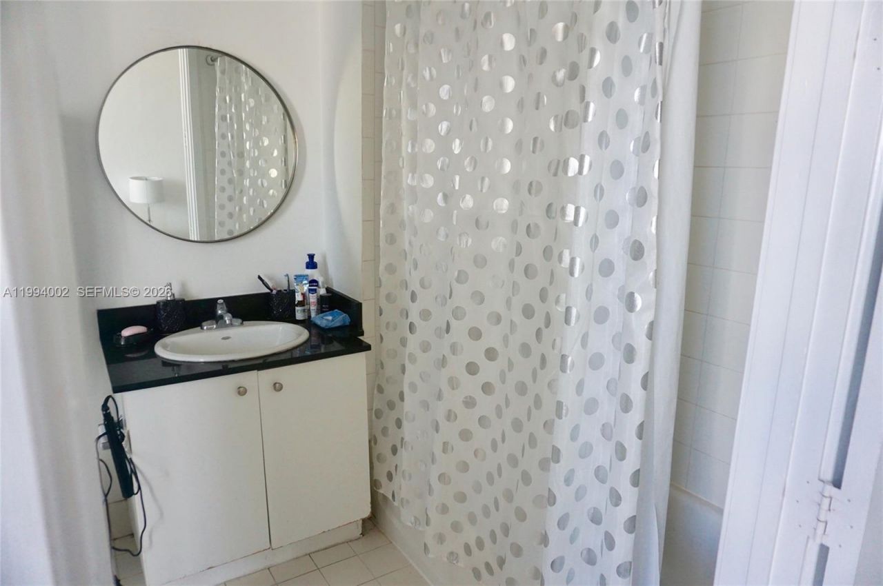 2200 NE 4th Ave , Unit 708, Miami, FL 33137 Photo