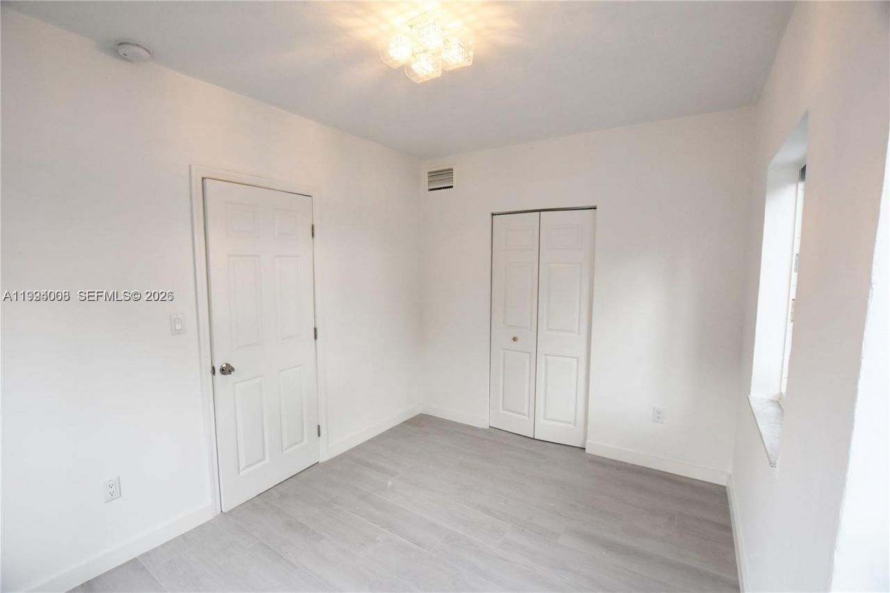 835 SW 8th Ave, Miami, FL 33130 Photo