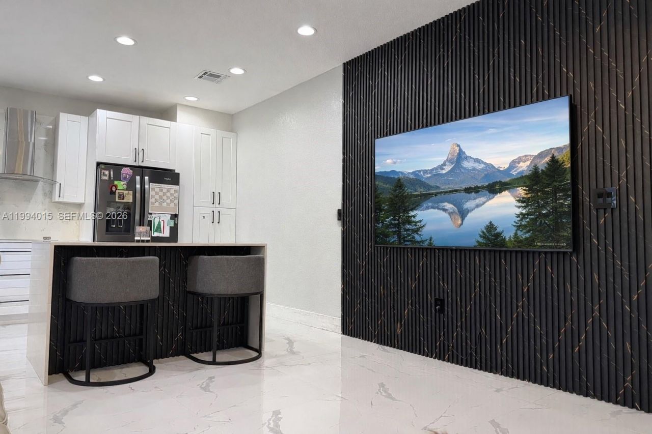 8815 SW 221st Ter, Cutler Bay, FL 33190 Photo