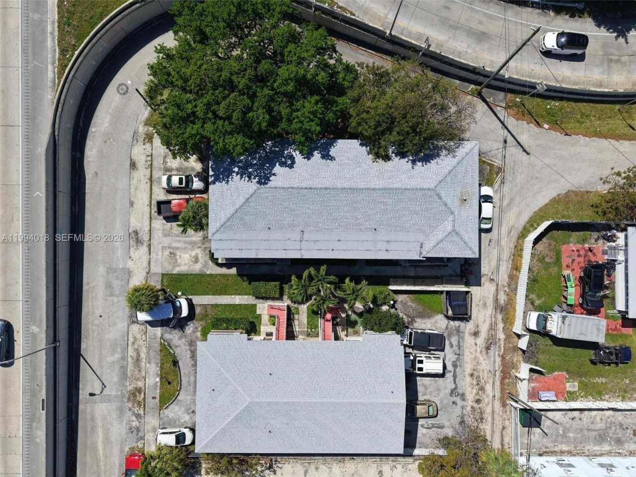 433 NE 37th St , Miami, FL 33137 Photo