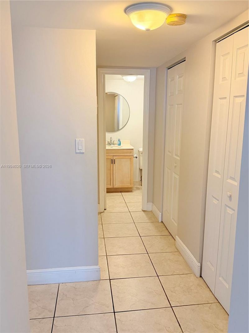 8101 SW 72nd Ave, Unit 403W, Miami, FL 33143 Photo