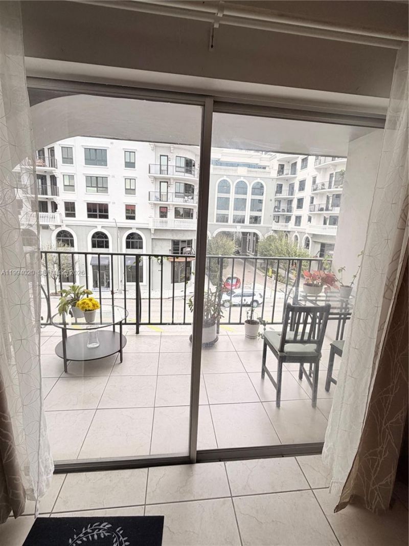 8101 SW 72nd Ave , Unit 403W, Miami, FL 33143 Photo