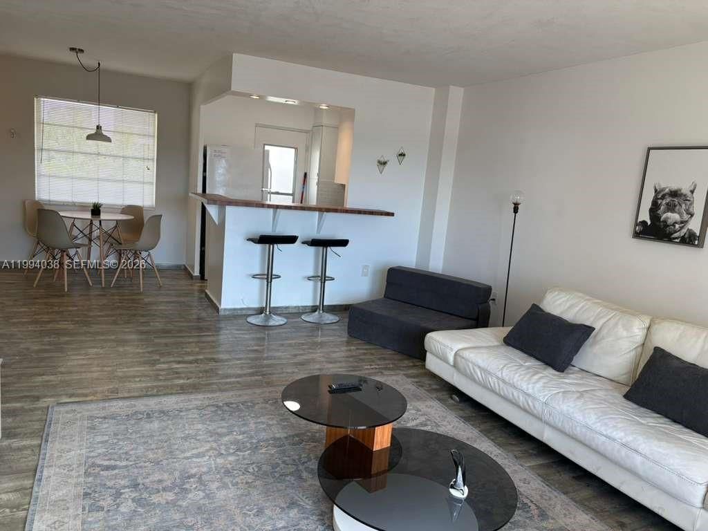 220 Kings Point Dr , Unit 506, Sunny Isles Beach, FL 33160 Photo