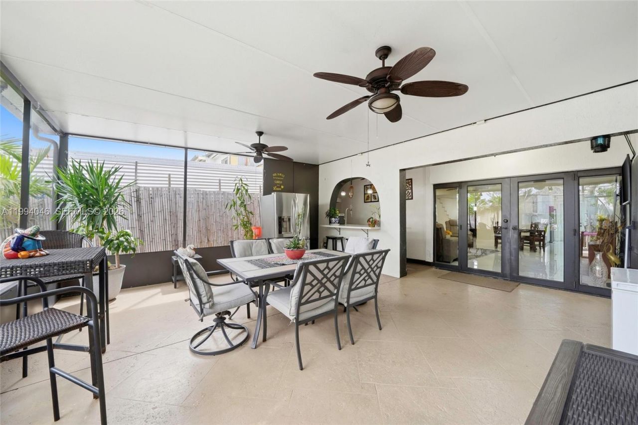 1789 W 72nd St , Hialeah, FL 33014 Photo