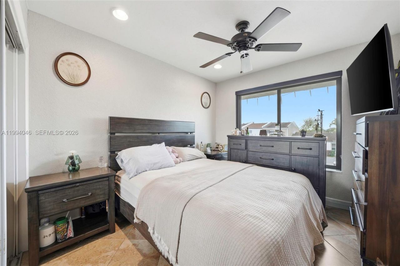 1789 W 72nd St , Hialeah, FL 33014 Photo