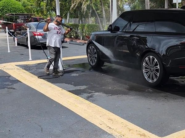 5390 W 12 Ave , Hialeah, FL 33012