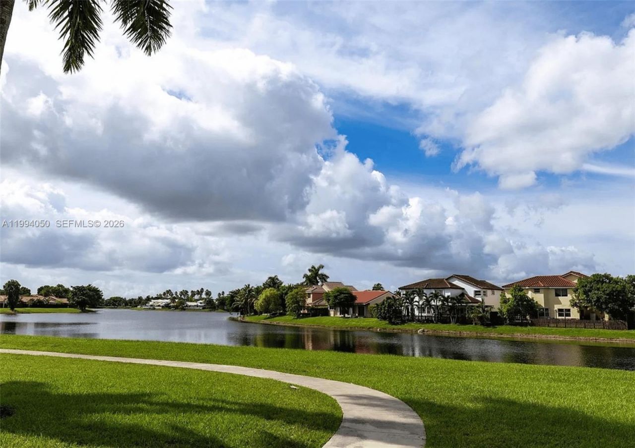 14729 SW 53rd Ter , Miami, FL 33185 Photo