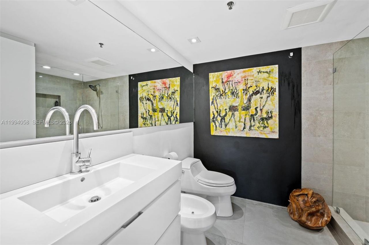 201 Crandon Blvd , Unit 227, Key Biscayne, FL 33149 Photo